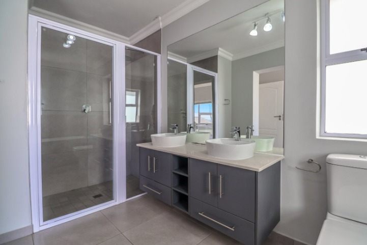 3 Bedroom Property for Sale in Island View Western Cape